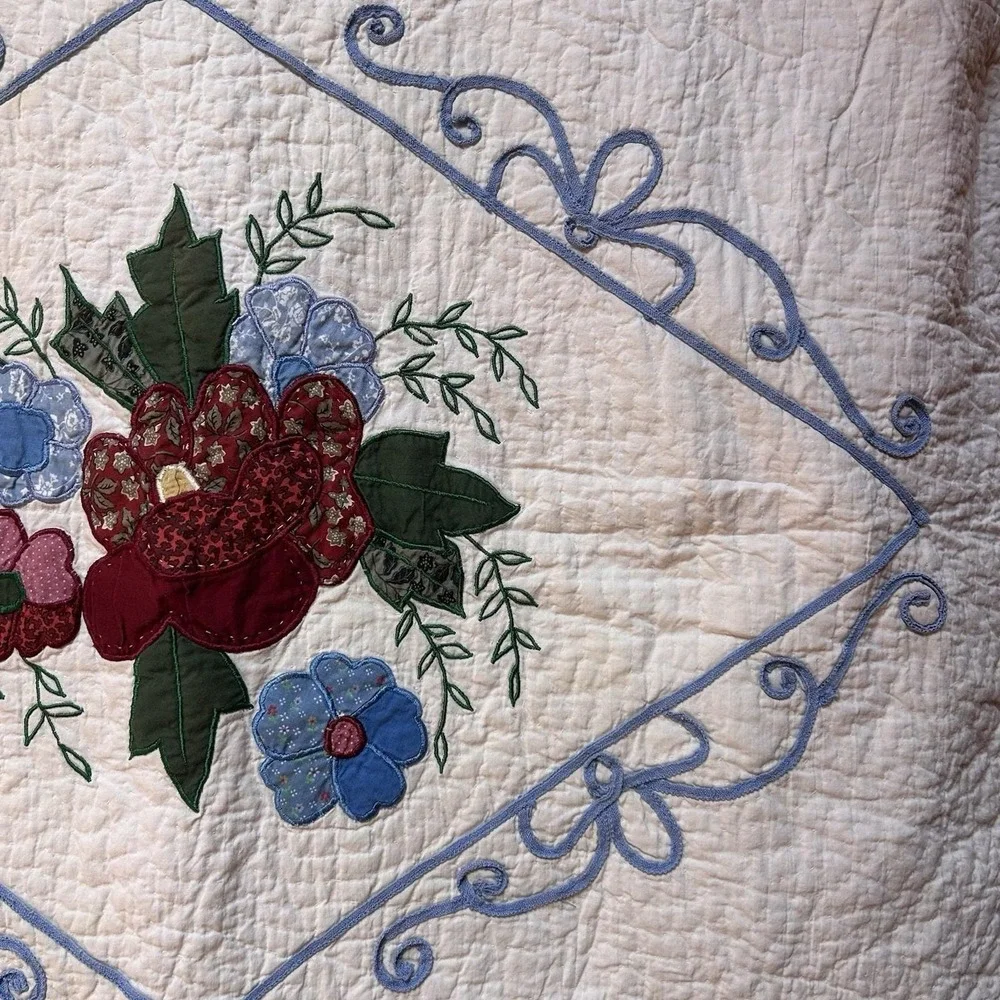 VTG Embroidered Quilted Floral Pillow Sham Case Oversized Patchwork Cottagecore